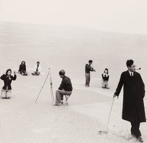 Shoji Ueda, aus der Serie “Sand Dunes”, 1952 ©Shoji Ueda Office